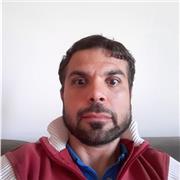 Per lezioni di italiano contatta pure.
Davide